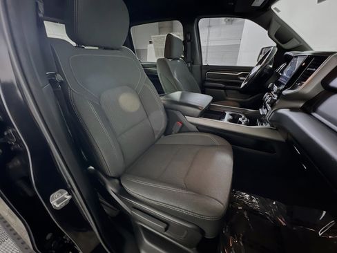 Used 2019 RAM 1500 Big Horn image 31