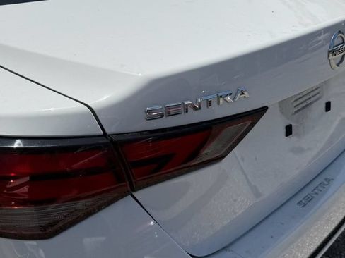 Used 2023 Nissan Sentra SV FWD image 7