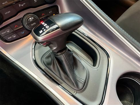 Used 2022 Dodge Challenger R/T image 16