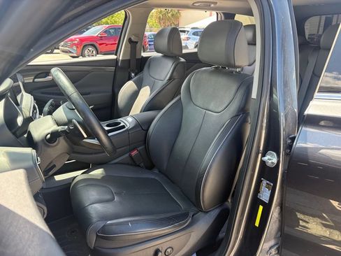 Used 2022 Hyundai Santa Fe SEL w/ Convenience + Premium Package FWD image 9