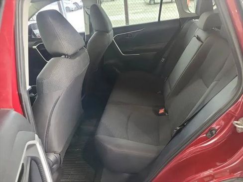 Used 2020 Toyota RAV4 LE w/ All Weather Liner Package FWD image 16
