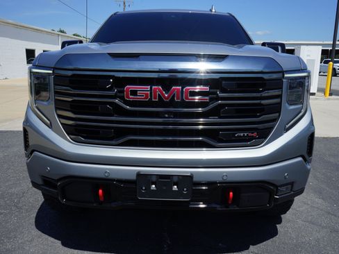 Used 2023 GMC Sierra 1500 AT4 AWD/4WD image 8