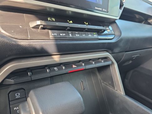 Used 2022 Toyota Tundra SR5 image 17