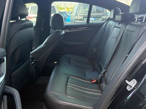 Used 2018 BMW 540i RWD image 34