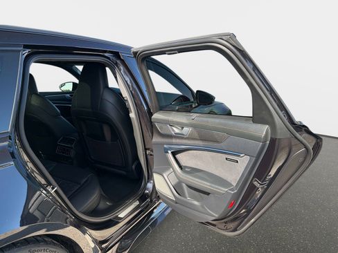 Used 2024 Audi RS 6 performance image 26