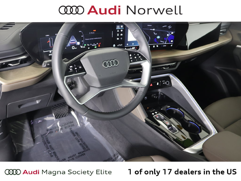 Used 2025 Audi Q5 Premium w/ Convenience Package AWD/4WD image 2