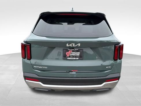 New 2026 Kia Sorento EX FWD image 6