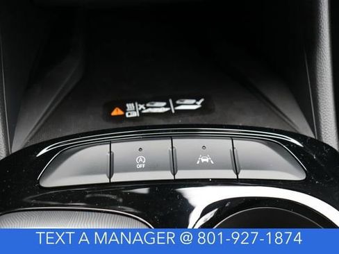 New 2026 Buick Envista Sport Touring image 25