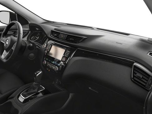 Used 2018 Nissan Rogue Sport SL w/ SL Premium Package AWD/4WD image 18