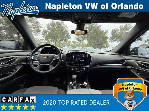 Used 2023 Chevrolet Traverse LT image 21