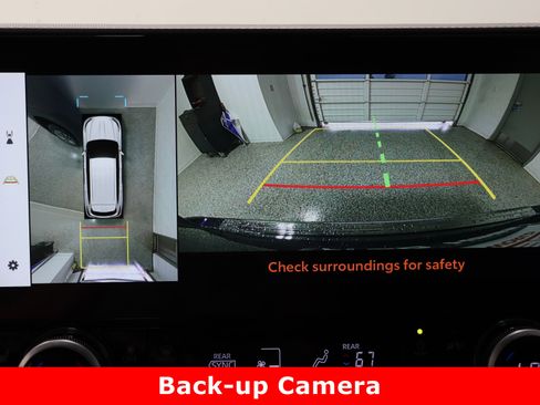 Used 2023 Toyota Highlander Platinum image 21