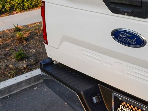 Used 2018 Ford F150 XLT image 10