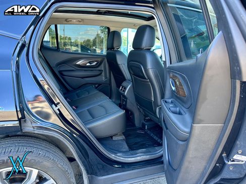 Used 2020 GMC Terrain Denali w/ Denali Premium Package AWD/4WD image 20