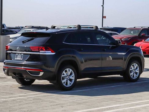 Used 2020 Volkswagen Atlas Cross Sport S FWD image 4