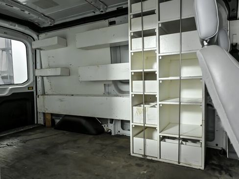 Used 2017 Ford Transit 250 130 Medium Roof image 12