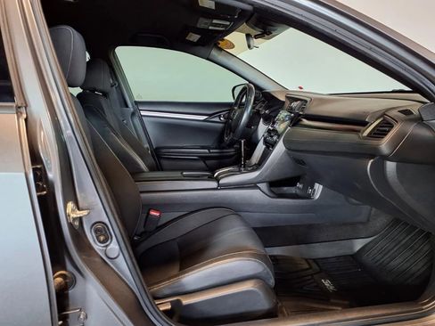 Used 2021 Honda Civic Sport image 10