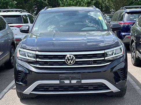 Used 2023 Volkswagen Atlas SE w/ Panoramic Sunroof Package AWD/4WD image 2