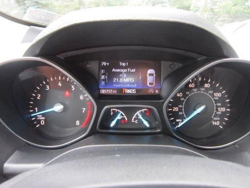 Used 2017 Ford Escape Titanium AWD/4WD image 28