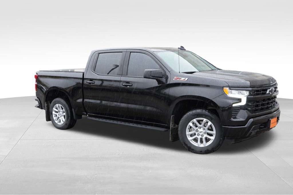 Certified 2022 Chevrolet Silverado 1500 RST AWD/4WD image 2