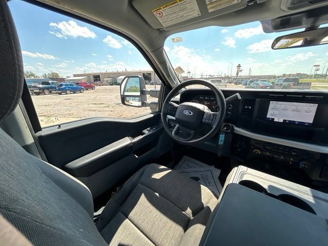 Used 2024 Ford F250 XL w/ STX Appearance Package AWD/4WD image 44