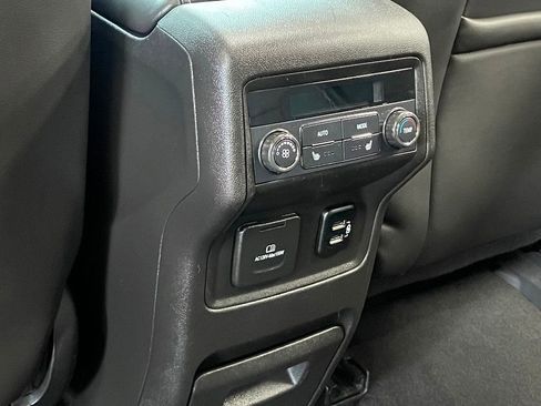 Used 2017 GMC Acadia Denali w/ Technology Package AWD/4WD image 20
