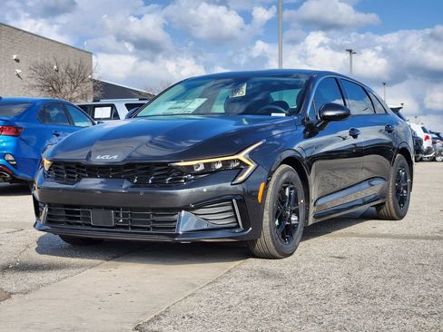 New 2026 Kia K5 LXS image 2