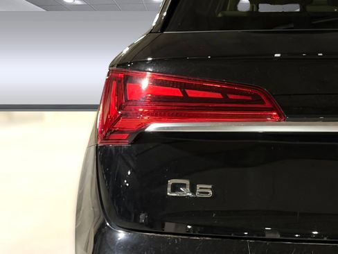 Certified 2023 Audi Q5 2.0T Premium Plus w/ Premium Plus Package AWD/4WD image 29