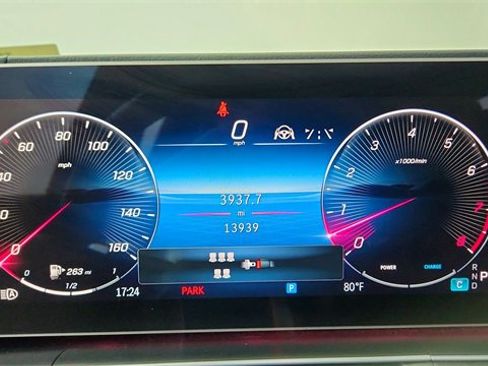 Used 2025 Mercedes-Benz GLS 450 4MATIC image 42