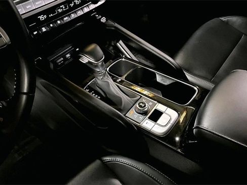 Used 2024 Kia Telluride S image 33