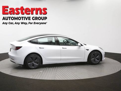 Used 2022 Tesla Model 3 Long Range AWD/4WD image 38