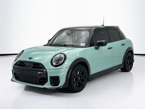 New 2026 MINI Cooper S image 1