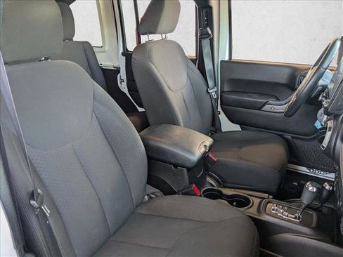 Used 2015 Jeep Wrangler Unlimited Sport w/ Quick Order Package 24S AWD/4WD image 21