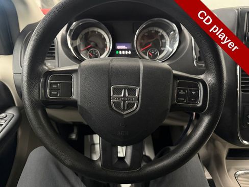 Used 2015 Dodge Grand Caravan SXT w/ Security Group FWD image 16