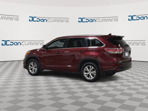 Used 2015 Toyota Highlander XLE AWD/4WD image 7