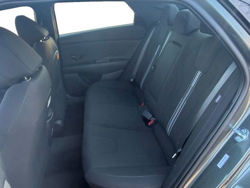 New 2026 Hyundai Elantra SEL Sport FWD image 13