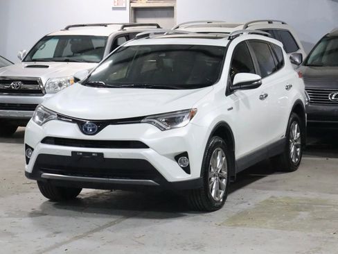 Used 2016 Toyota RAV4 Limited image 28