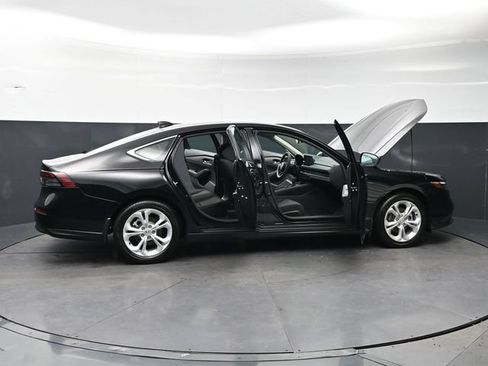 Certified 2026 Honda Accord LX image 29