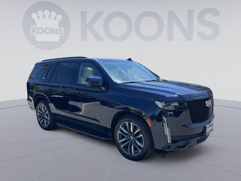 Used 2024 Cadillac Escalade Sport Platinum AWD/4WD image 10