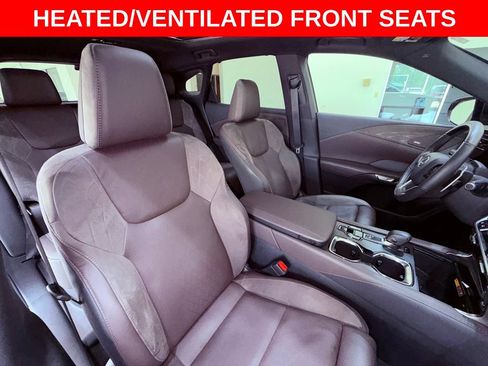 Certified 2024 Lexus RX 350 FWD w/ Convenience Package image 18