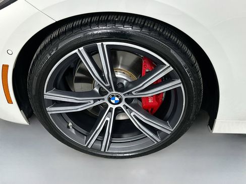 Used 2021 BMW 430i Coupe w/ M Sport Package image 32