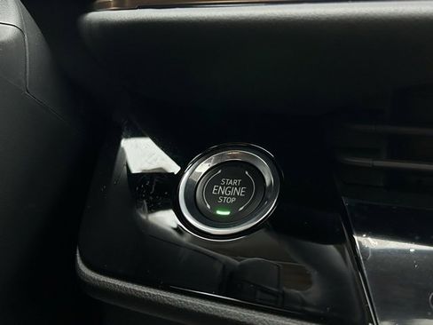 New 2026 Buick Envision Avenir image 53