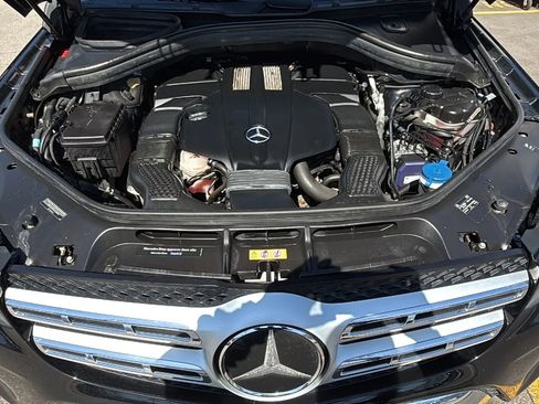 Used 2017 Mercedes-Benz GLS 450 4MATIC image 22