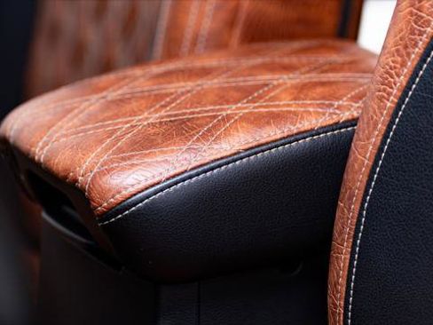 Used 2022 Jeep Gladiator Sport image 33