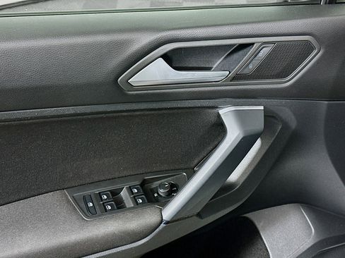 Used 2019 Volkswagen Tiguan S w/ Driver Assistance Package image 15