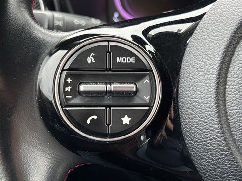 Used 2023 Kia Soul GT-Line image 18