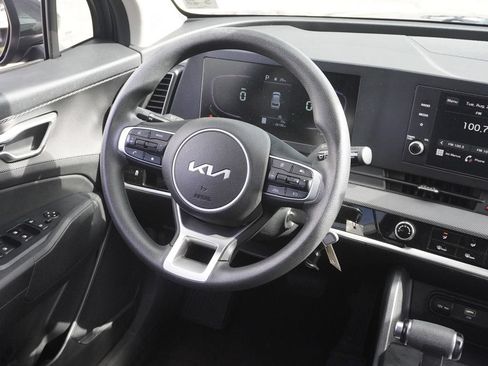 Used 2024 Kia Sportage LX AWD/4WD image 22