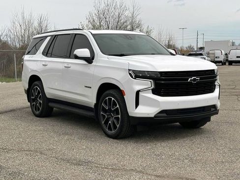 Certified 2023 Chevrolet Tahoe RST w/ Luxury Package AWD/4WD image 9