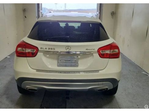 Used 2015 Mercedes-Benz GLA 250 4MATIC image 2