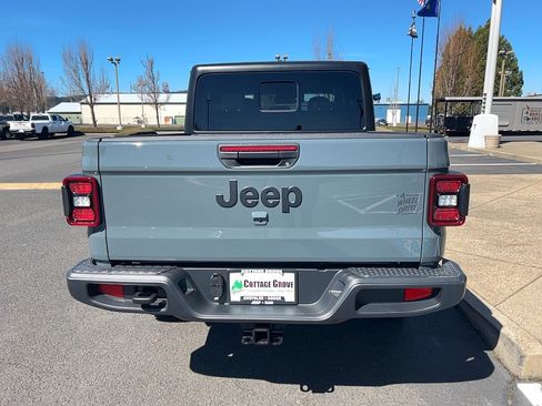 New 2026 Jeep Gladiator Sport image 14