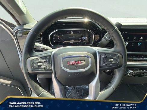 Certified 2025 GMC Sierra 1500 Elevation RWD image 18
